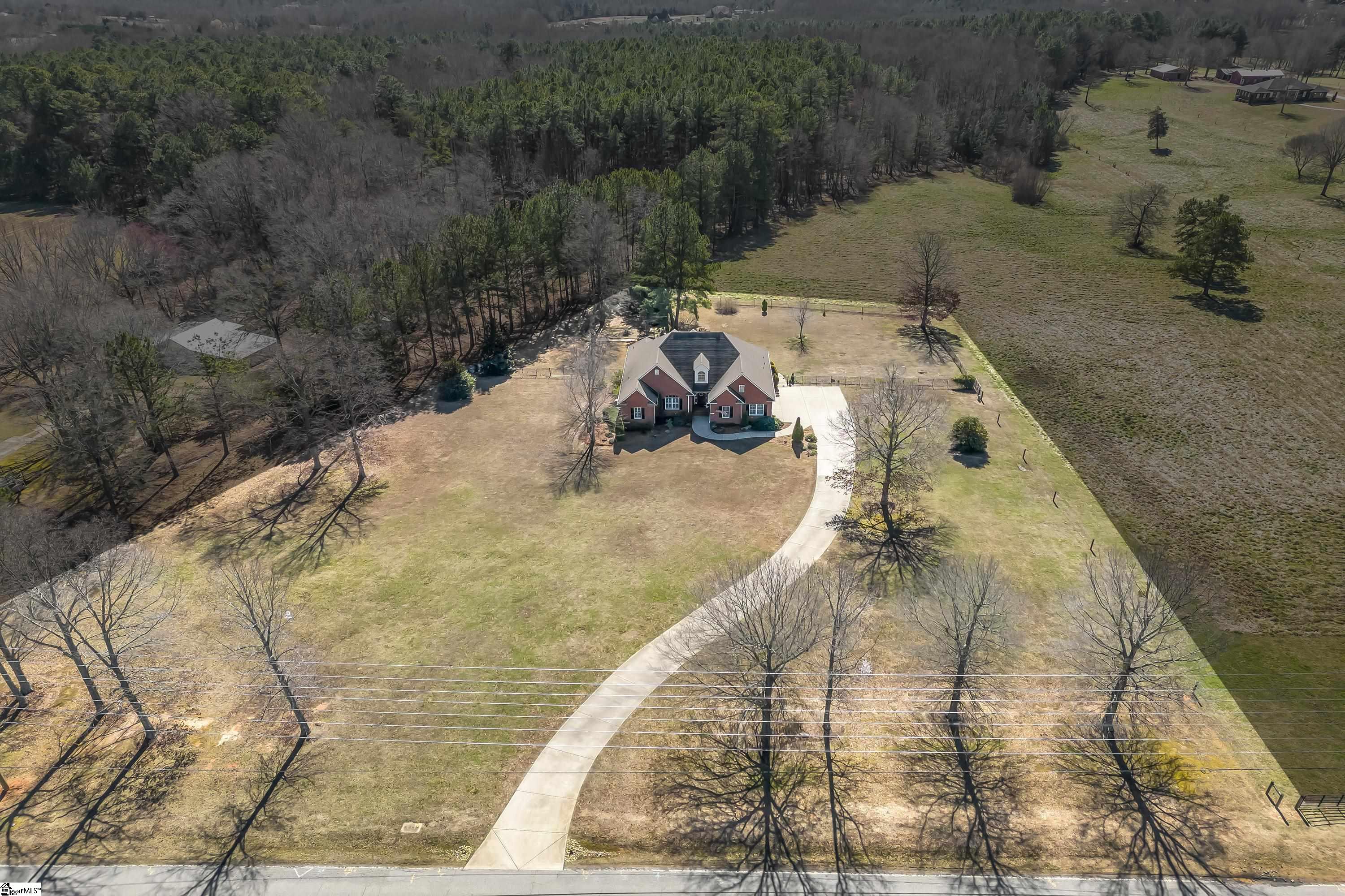 830 Lightwood Knot Road Woodruff, SC 29388 - Photo 3 of 36 Gallery Image 3