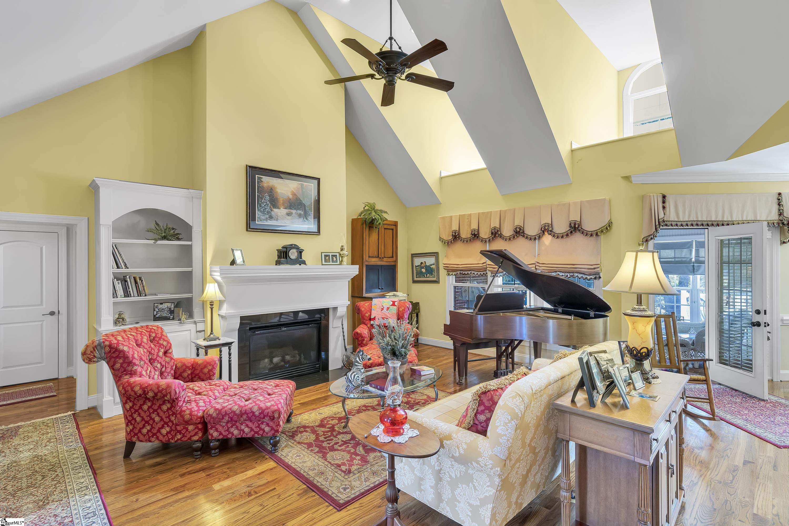 830 Lightwood Knot Road Woodruff, SC 29388 - Photo 8 of 36 Gallery Image 8