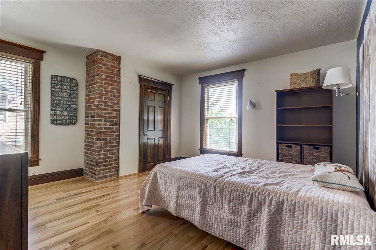 809 South MacArthur Boulevard Springfield, IL 62704 - Photo 13 of 35 Gallery Image 13