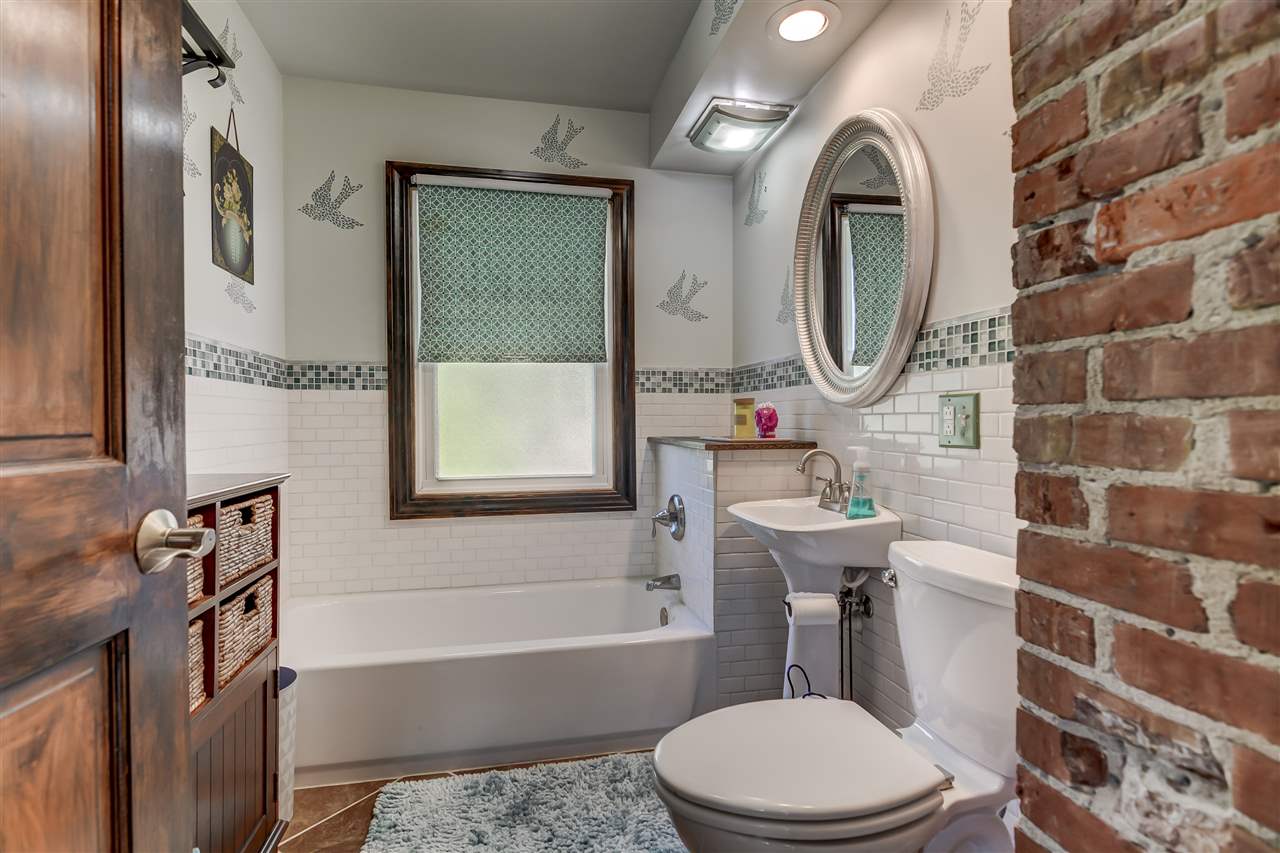 809 South MacArthur Boulevard Springfield, IL 62704 - Photo 8 of 35 Gallery Image 8