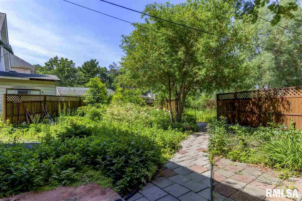 809 South MacArthur Boulevard Springfield, IL 62704 - Photo 10 of 35 Gallery Image 10