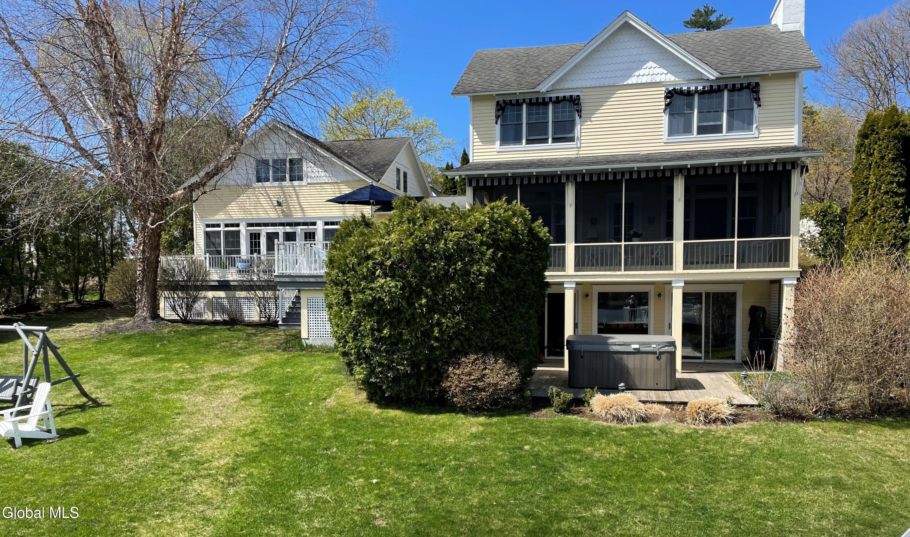 338 Cleverdale Road Queensbury, NY 12804 - Photo 42 of 65 KT9