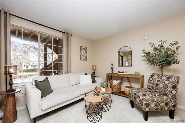 $280,000 | 819 Summer Drive, Highlands Ranch, CO 80126