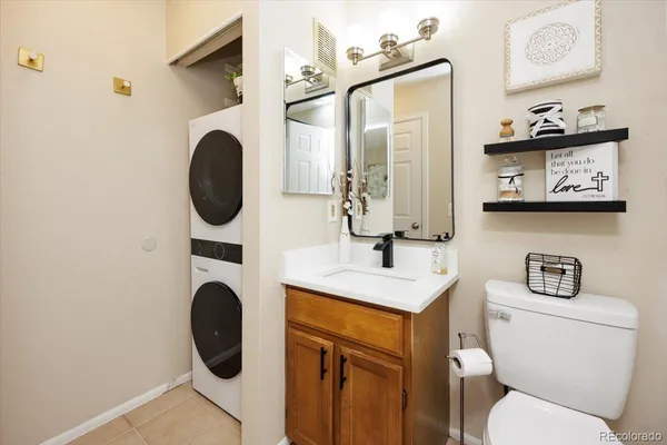 $280,000 | 819 Summer Drive, Highlands Ranch, CO 80126