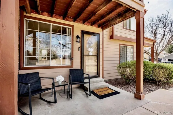 $280,000 | 819 Summer Drive, Highlands Ranch, CO 80126