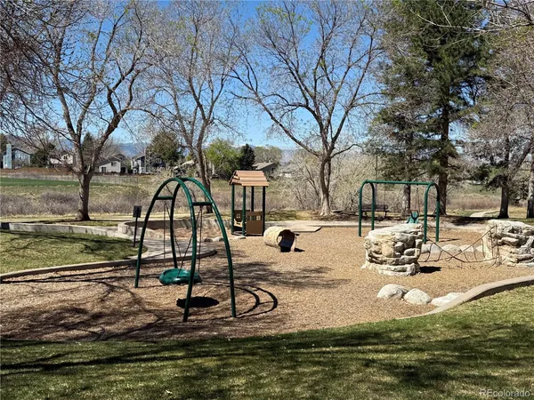 $280,000 | 819 Summer Drive, Highlands Ranch, CO 80126
