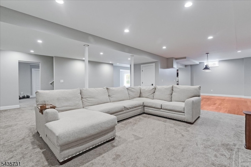 24 Saddle Ridge Road Sparta, NJ 07871 - Photo 26 of 50