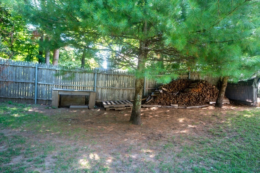 37 Oakham Road Barre, MA 01005 - Photo 32 of 39