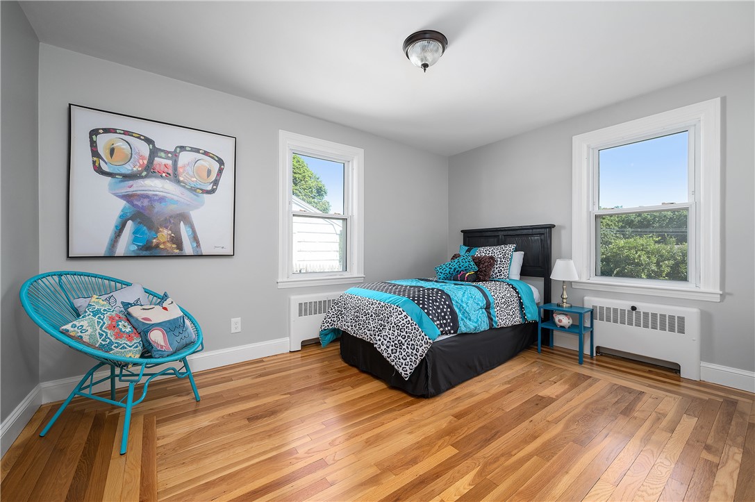 40 Glenside Road Cumberland, RI 02864 - Photo 19 of 33