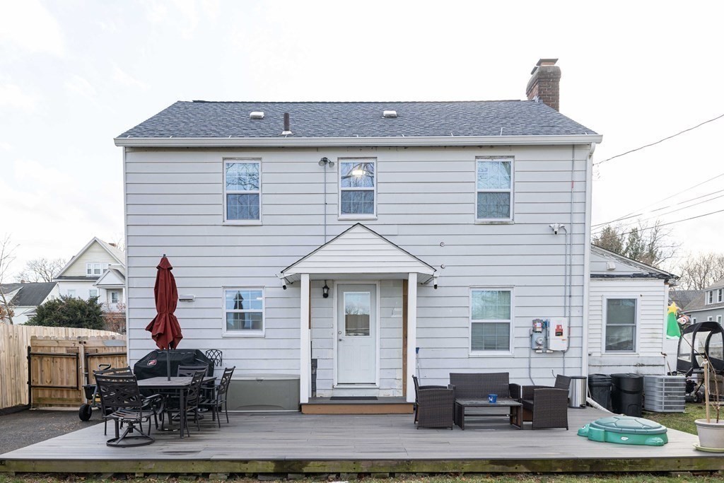 96 May Street Worcester, MA 01602 - Photo 30 of 34