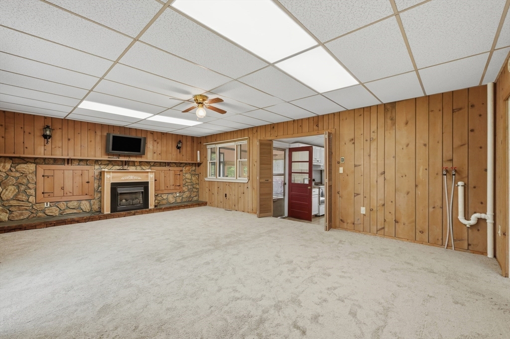 272 Glen Charlie Road Wareham, MA 02538 - Photo 7 of 40