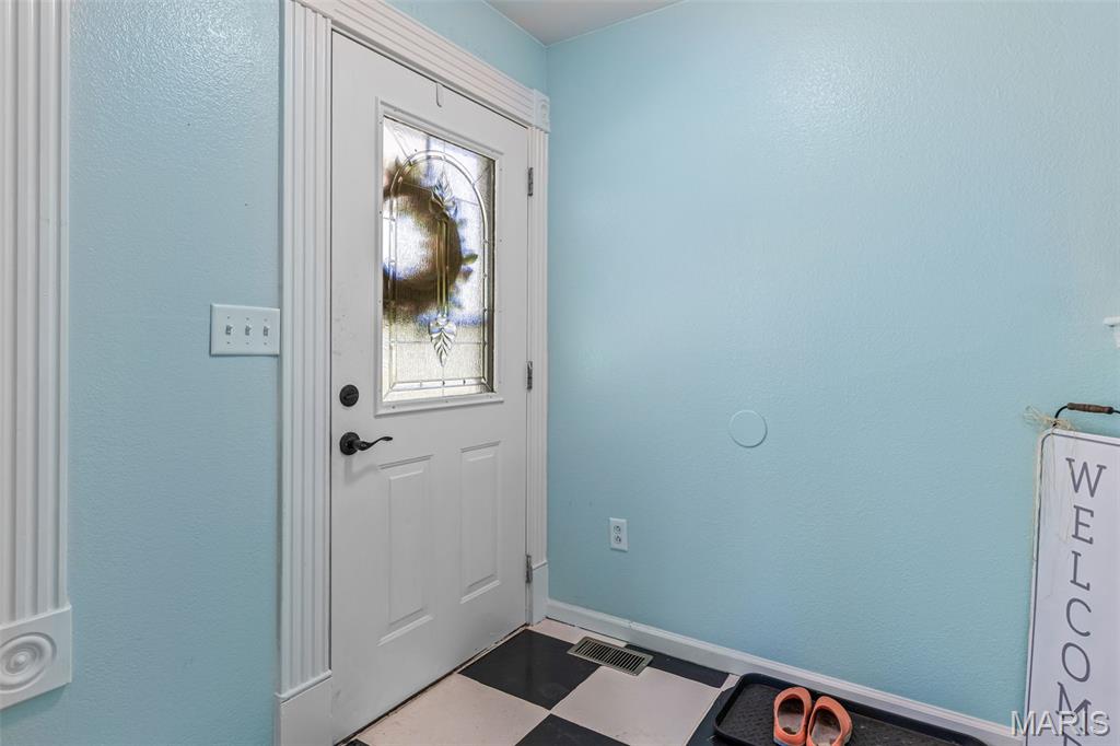 11697 John Emling Road Bismarck, MO 63624 - Photo 39 of 74
