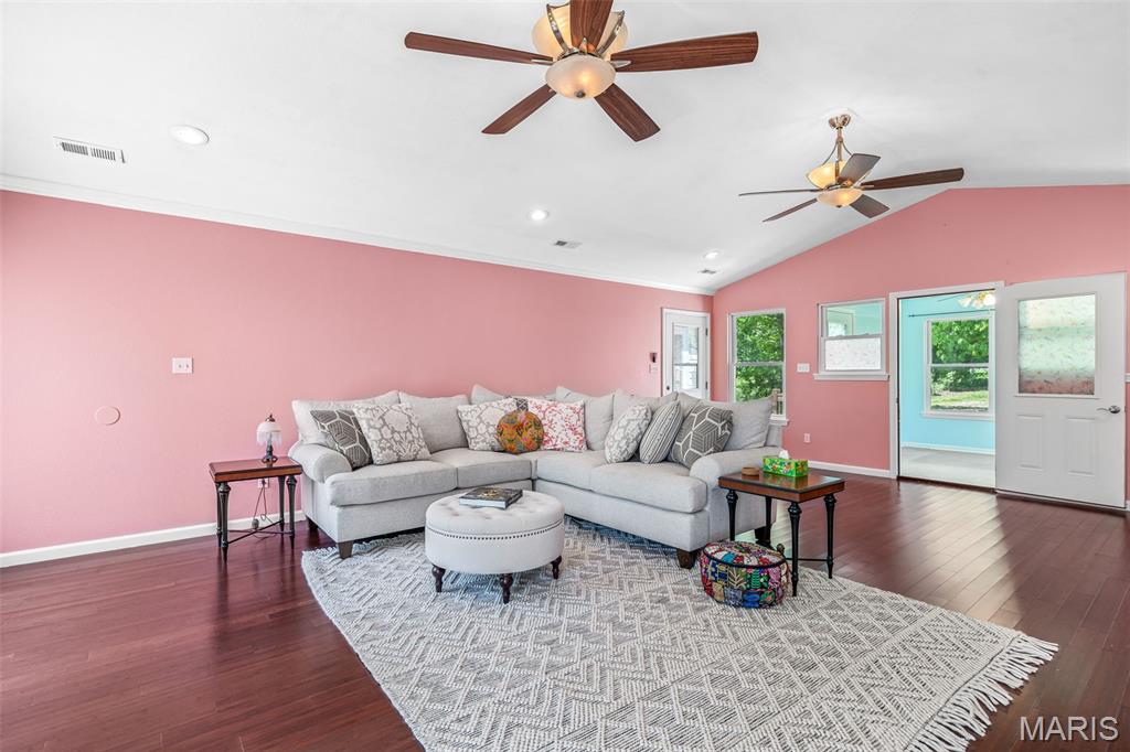 11697 John Emling Road Bismarck, MO 63624 - Photo 46 of 74