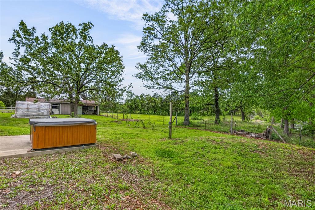 11697 John Emling Road Bismarck, MO 63624 - Photo 8 of 74