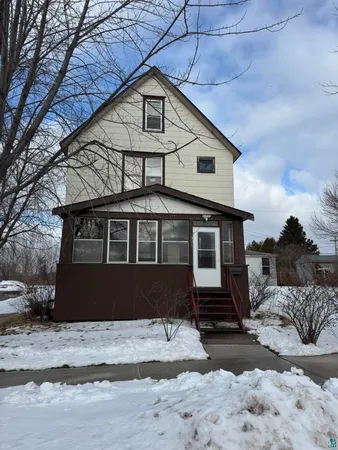$287,500 | 301 8th Street, Two Harbors, MN 55616