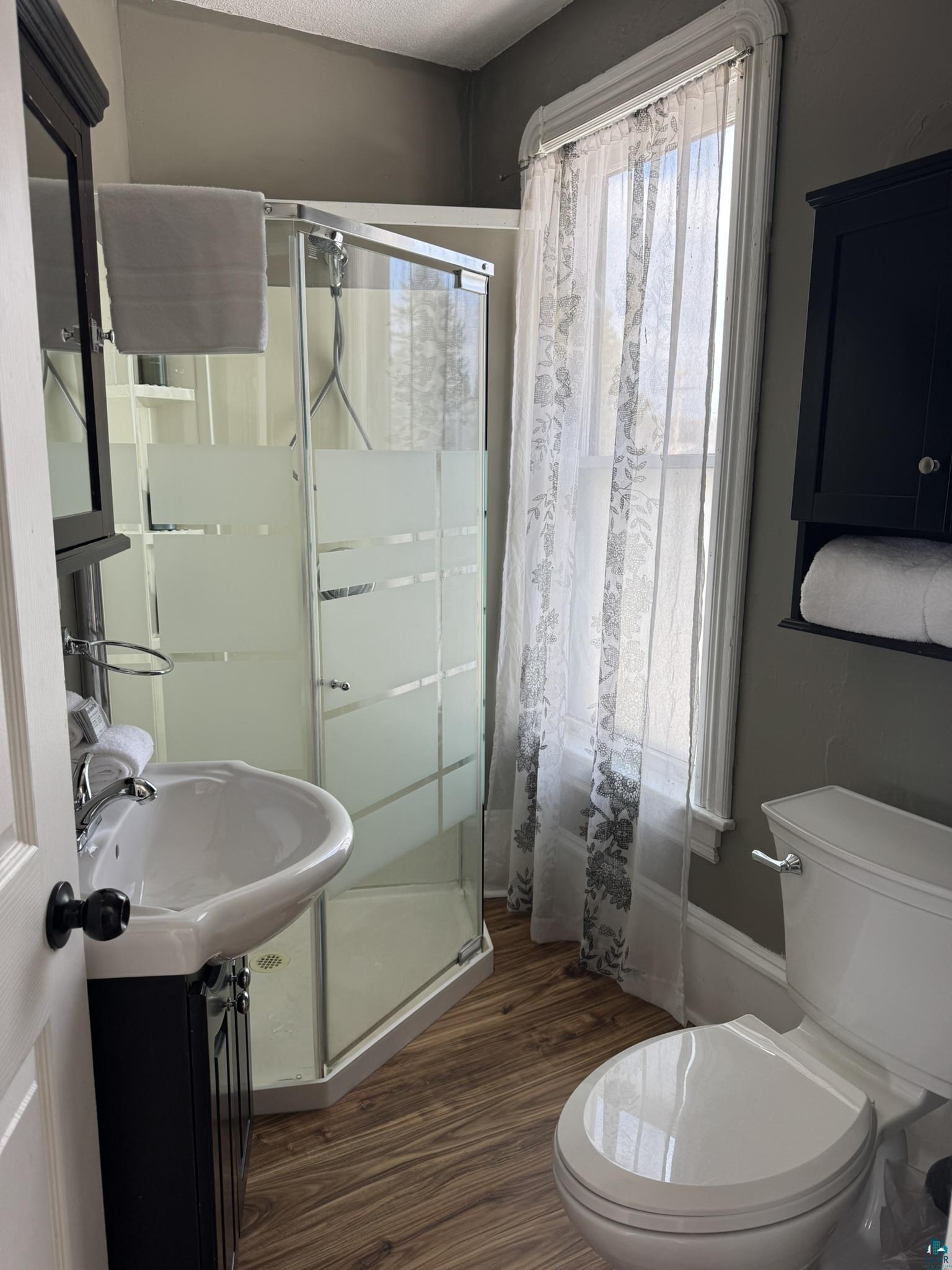 301 8th Street Two Harbors, MN 55616 - Photo 25 of 31