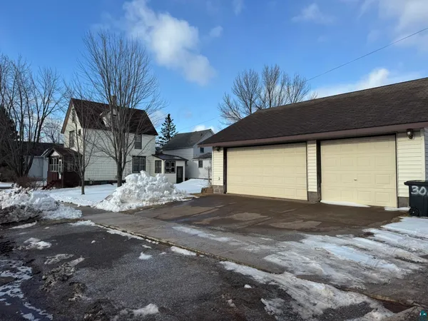 $287,500 | 301 8th Street, Two Harbors, MN 55616