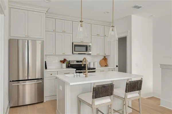 $1,450,000 | 1211 35th Avenue North, St. Petersburg, FL 33704
