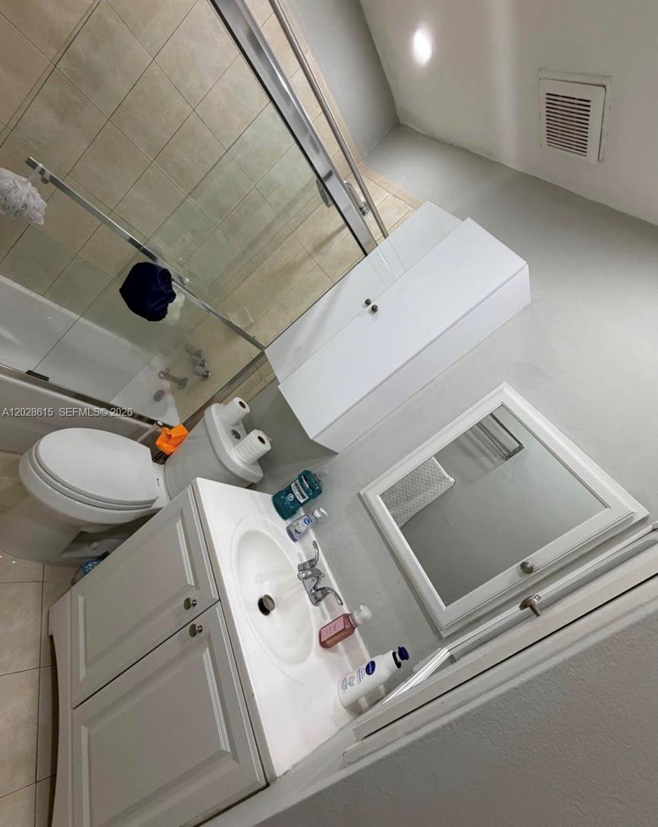 3551 Southwest 9th Terrace, Unit 409 Miami, FL 33135 - Photo 13 of 15