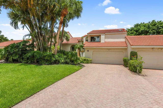 $1,599,000 | 7338 Woodmont Court, Boca Raton, FL 33434