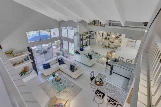 $1,599,000 | 7338 Woodmont Court, Boca Raton, FL 33434