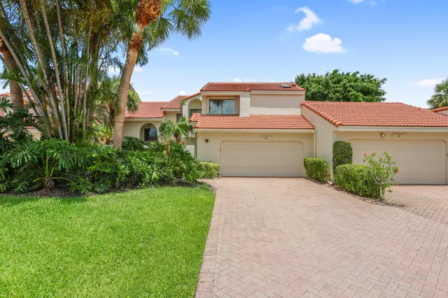 $1,599,000 | 7338 Woodmont Court, Boca Raton, FL 33434