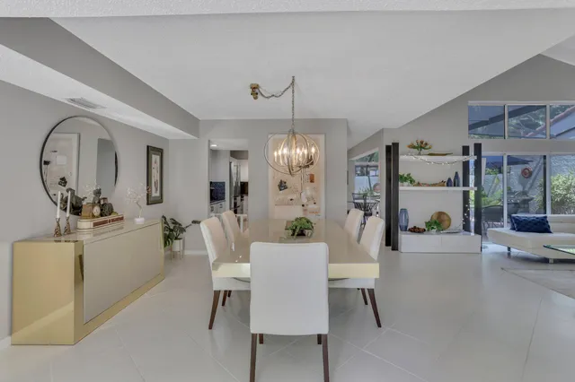 $1,599,000 | 7338 Woodmont Court, Boca Raton, FL 33434
