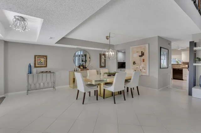 $1,599,000 | 7338 Woodmont Court, Boca Raton, FL 33434