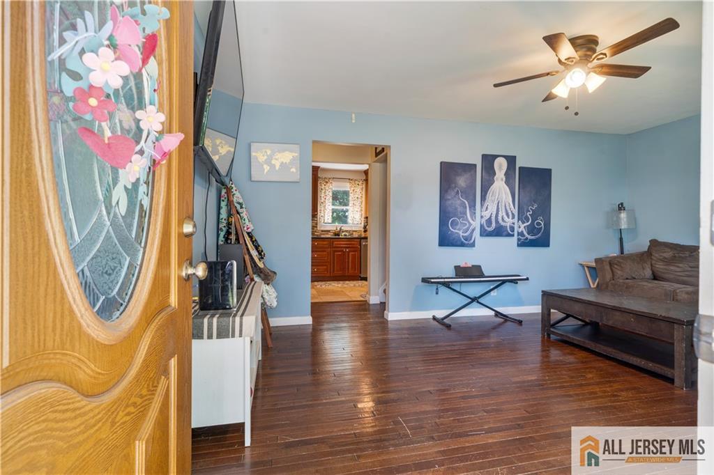130 Tunison Road New Brunswick, NJ 08901 - Photo 14 of 39 Gallery Image 14