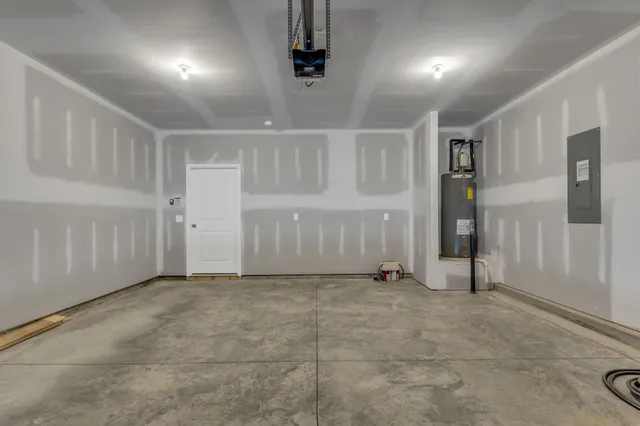 $459,065 | 589 Nightengale Ridge Drive, Columbia, TN 38401