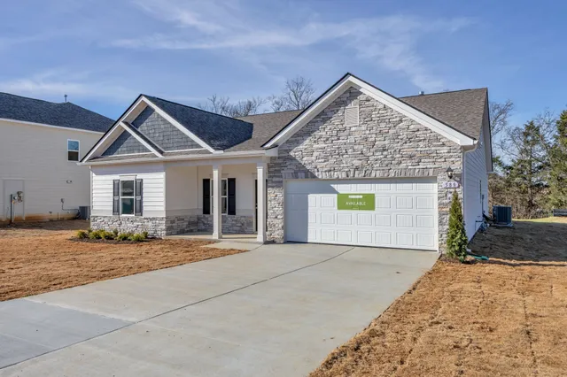 $459,065 | 589 Nightengale Ridge Drive, Columbia, TN 38401
