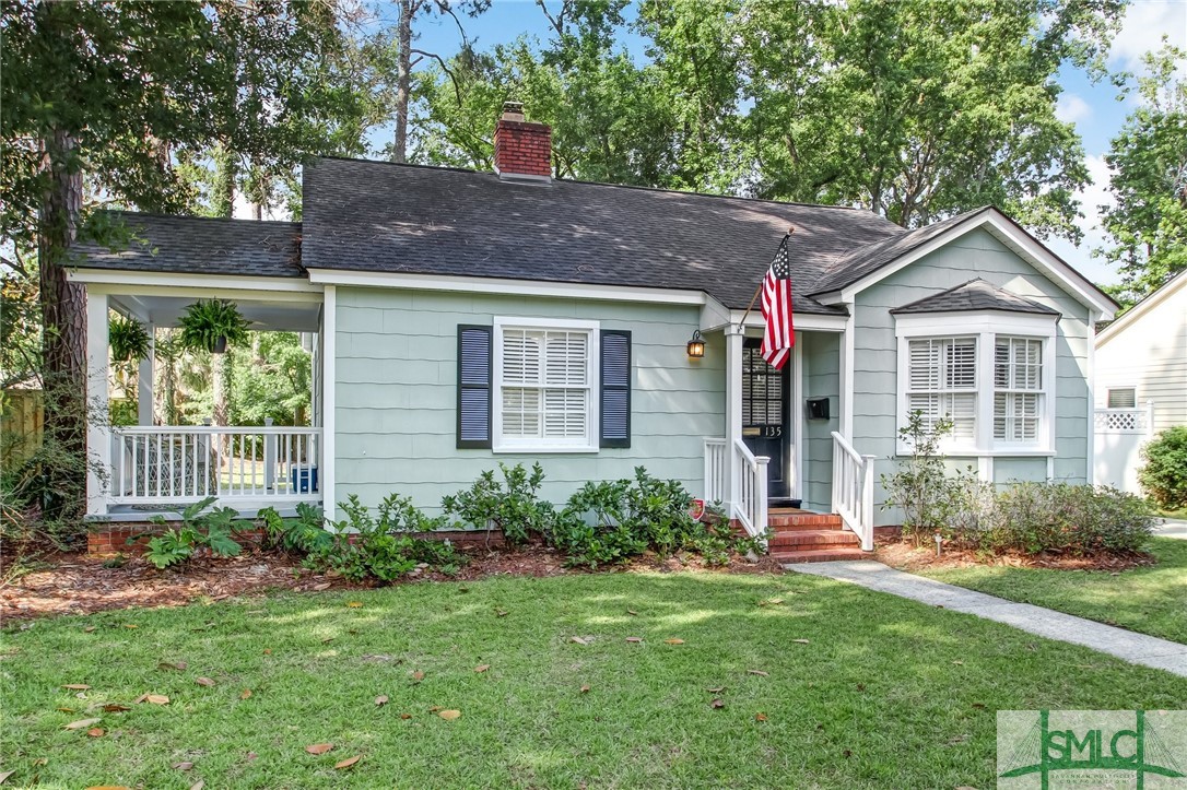 135 Columbus Drive Savannah, GA 31405 - Photo 2 of 39