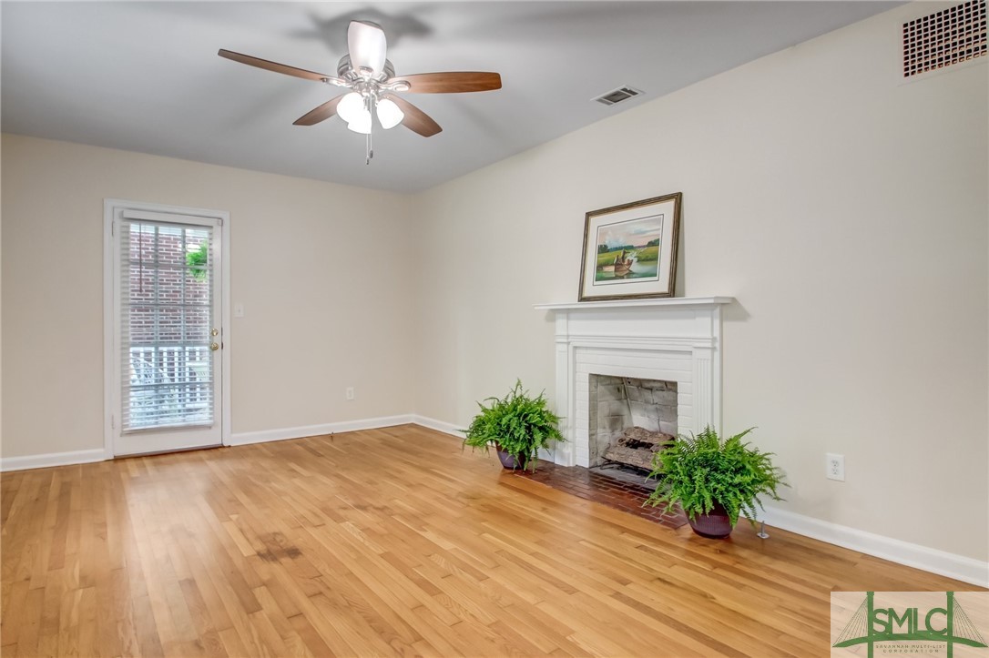 135 Columbus Drive Savannah, GA 31405 - Photo 6 of 39