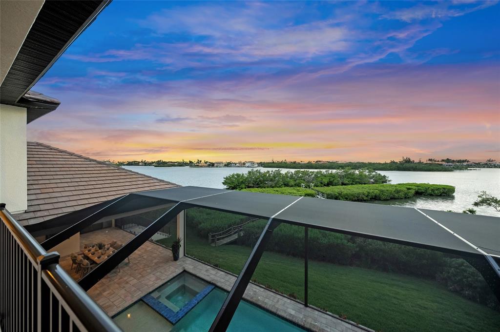 1109 Bayshore Road Nokomis, FL 34275 - Photo 38 of 63 a view of a terrace with sky view