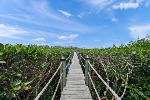 $5,750,000 | 1109 Bayshore Road, Nokomis, FL 34275