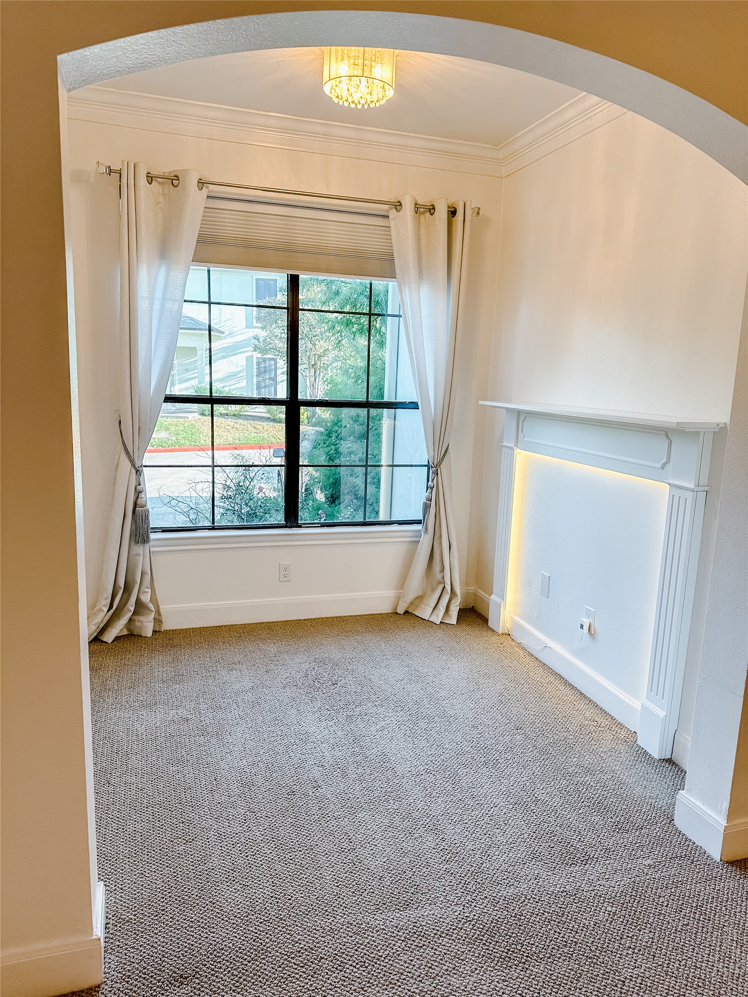 7701 Rialto Boulevard, Unit 1122 Austin, TX 78735 - Photo 12 of 24 Cozy sitting area in primary bedroom