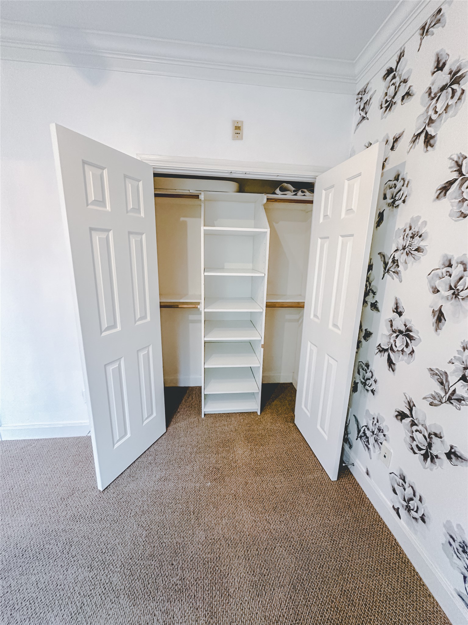 7701 Rialto Boulevard, Unit 1122 Austin, TX 78735 - Photo 20 of 24 Closet in second bedroom