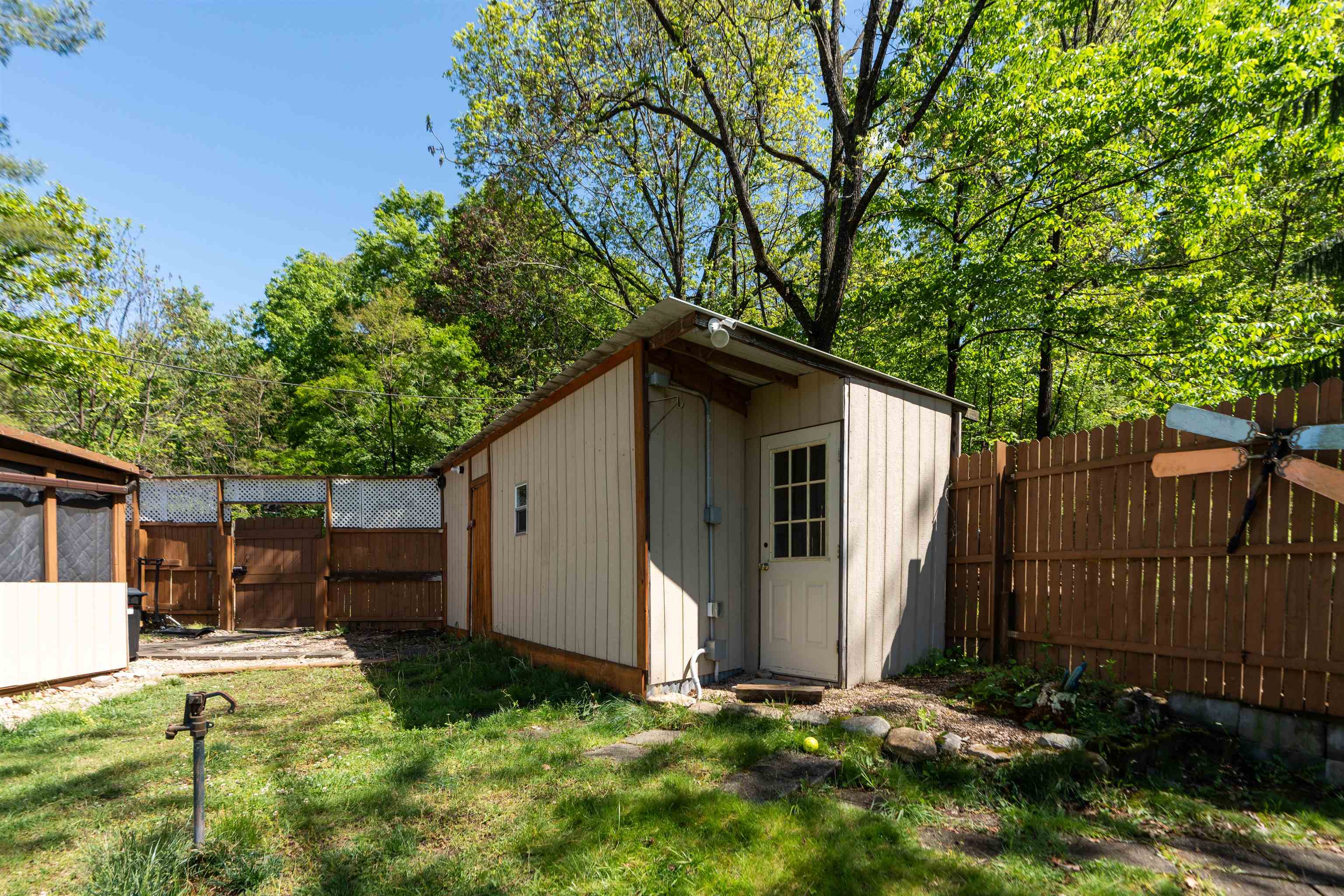 143 Pkin Lane Raphine, VA 24472 - Photo 23 of 28