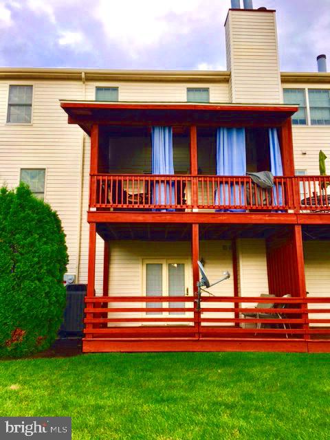 2077 C Raleigh Road, Unit C Hummelstown, PA 17036 - Photo 14 of 35 View of Upper/Lower Decks