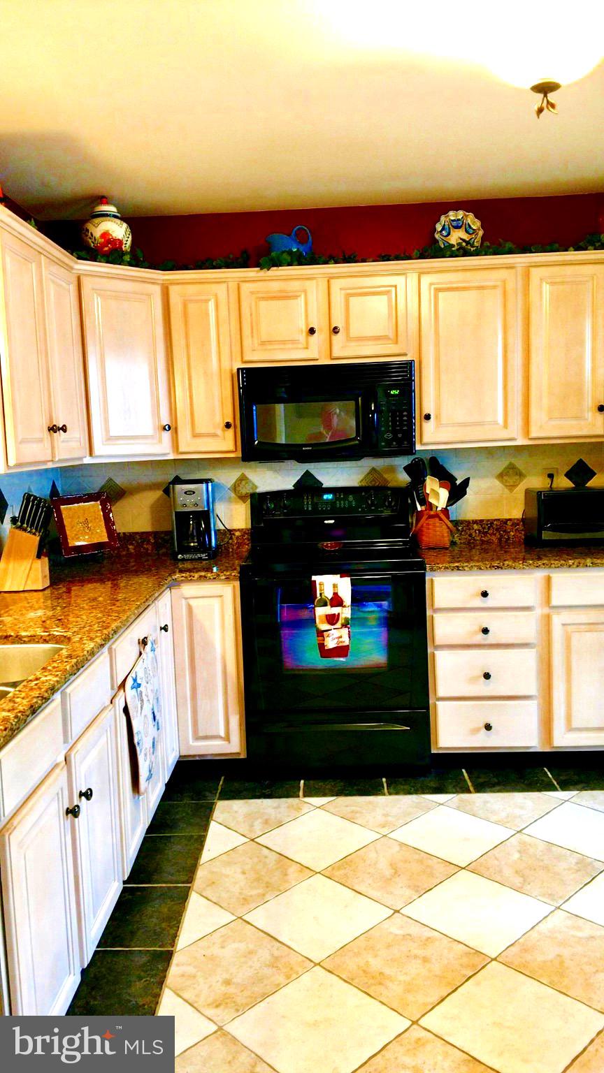 2077 C Raleigh Road, Unit C Hummelstown, PA 17036 - Photo 3 of 35 Gallery Image 3