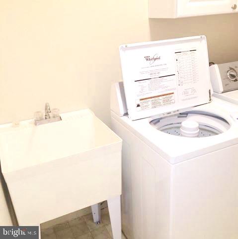 2077 C Raleigh Road, Unit C Hummelstown, PA 17036 - Photo 30 of 35 Laundry Room