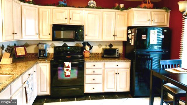 2077 C Raleigh Road, Unit C Hummelstown, PA 17036 - Photo 6 of 35 Gallery Image 6