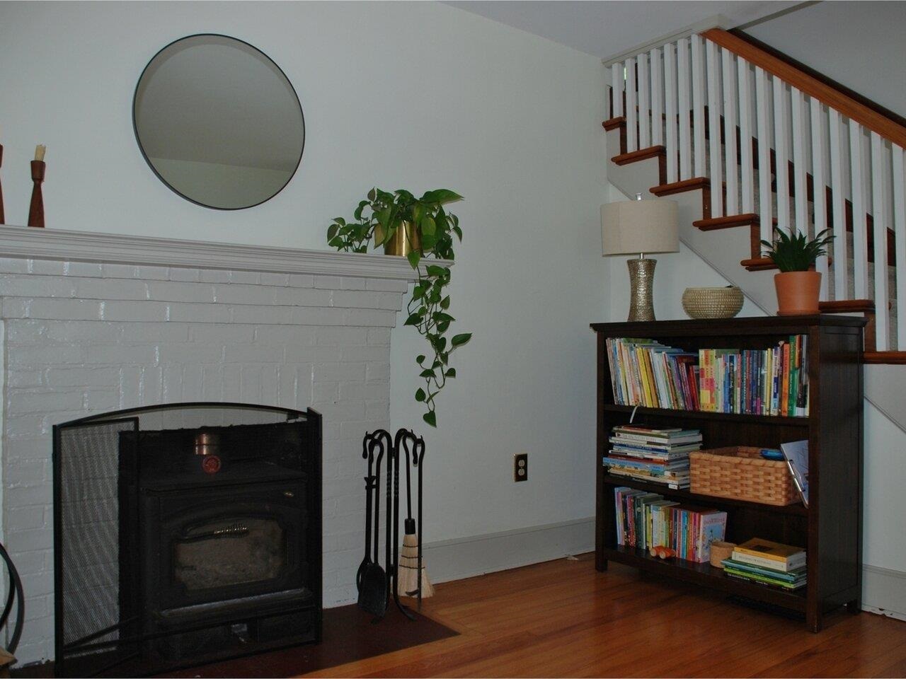 28 Hadley Road South Burlington, VT 05403 - Photo 8 of 39 Gallery Image 8