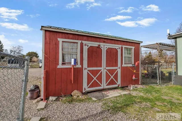 $400,000 | 1720 Falcon Circle East, Pocatello, ID 83204