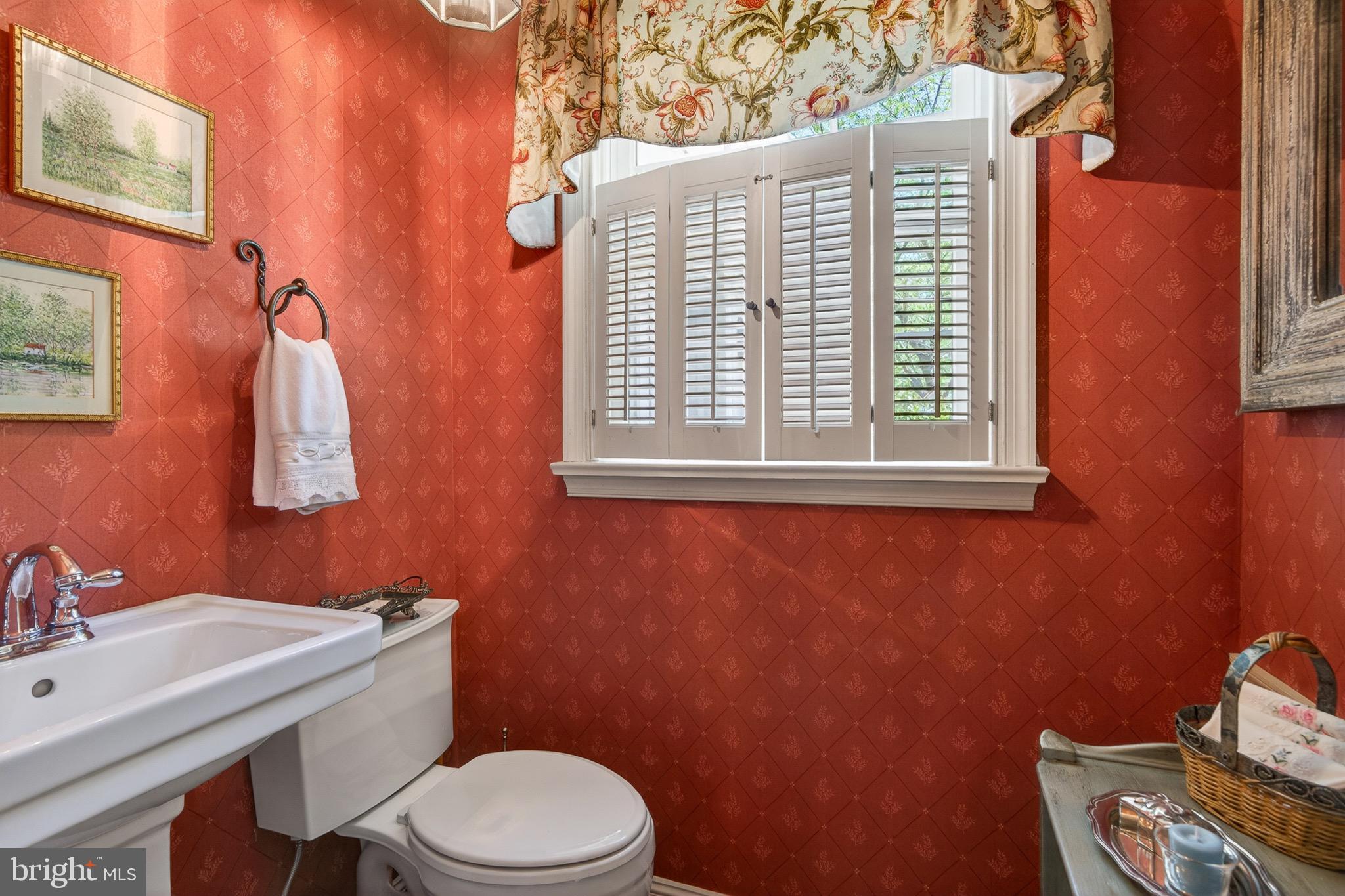 1607 Lark Lane Villanova, PA 19085 - Photo 22 of 86
