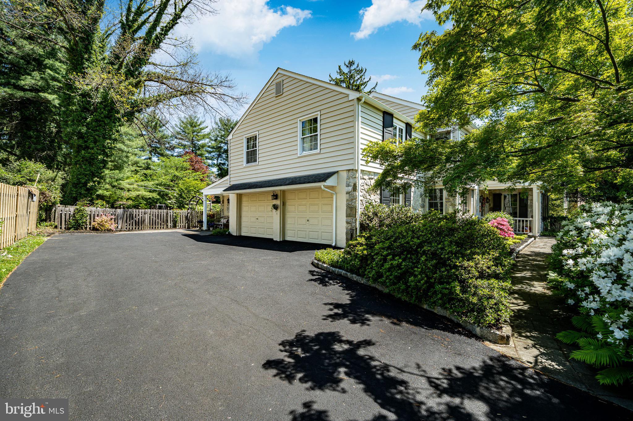 1607 Lark Lane Villanova, PA 19085 - Photo 4 of 86