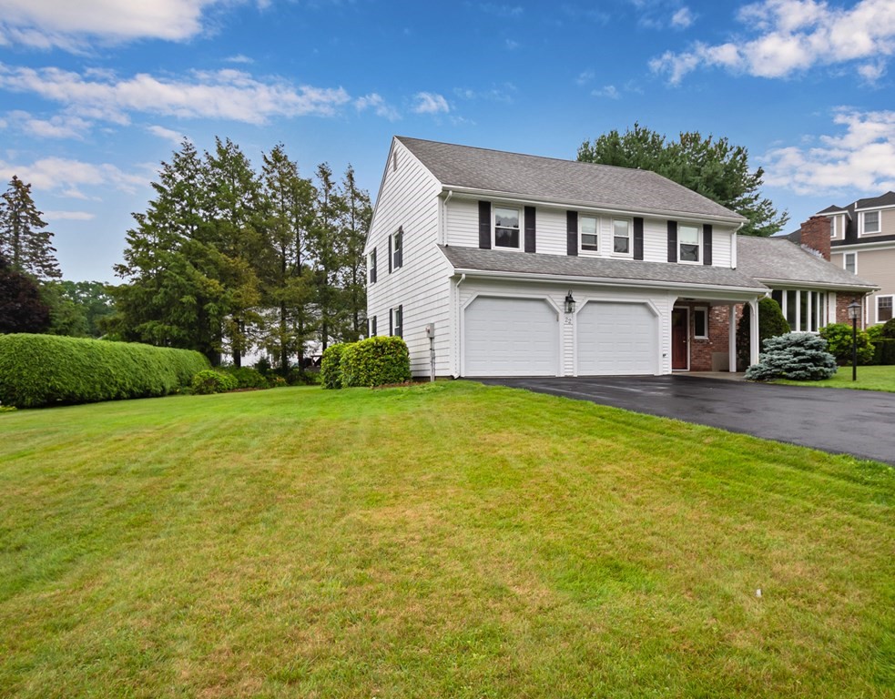 22 Plymouth Road Winchester, MA 01890 - Photo 2 of 36 Gallery Image 2