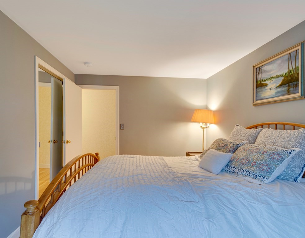 22 Plymouth Road Winchester, MA 01890 - Photo 24 of 36 Gallery Image 24