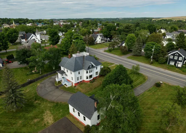 $625,000 | 636 Main Street, Caribou, ME 04736