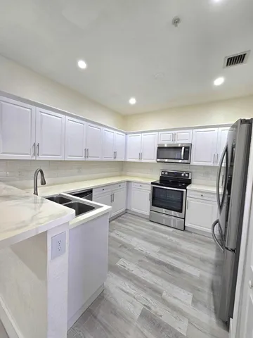 $2,800 | 4415 Southwest 160th Avenue, Unit 204, Miramar, FL 33027